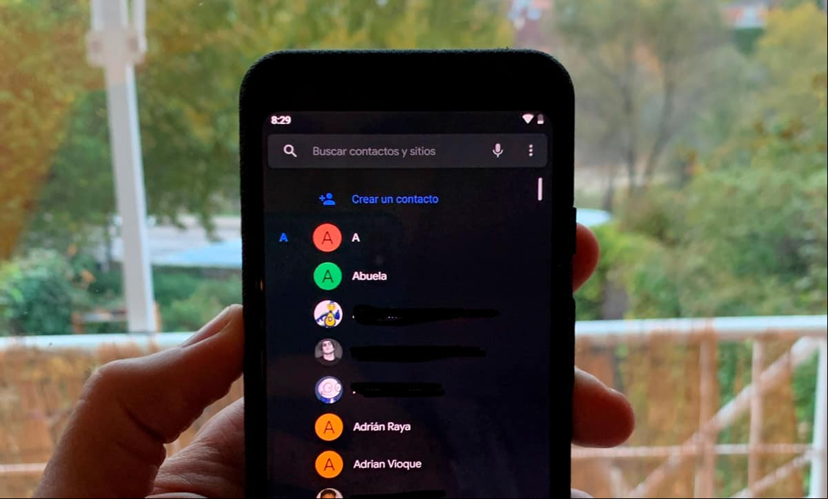 Cómo hacer que tu pantalla de Android sea más oscura en la noche