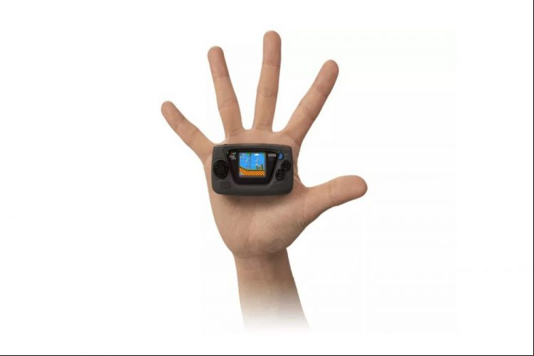 SEGA lanza un Game Gear Micro, y es demasiado pequeño