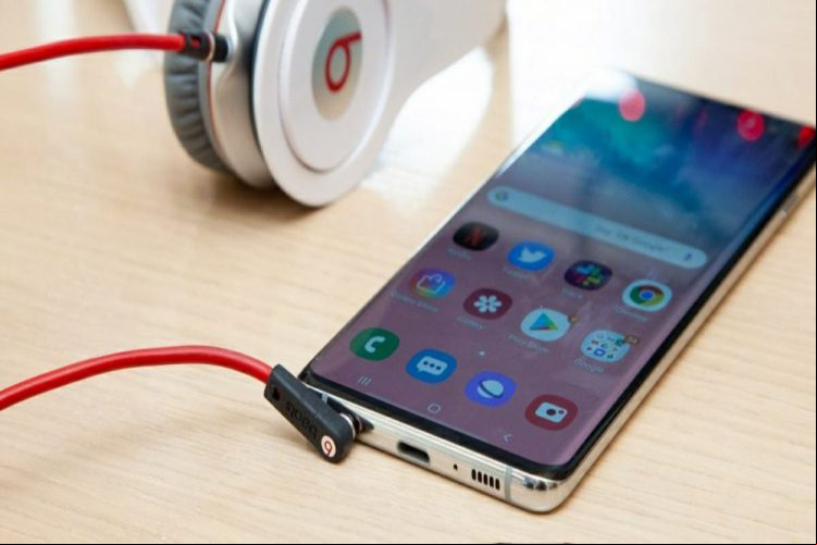 Los mejores móviles con jack de auriculares