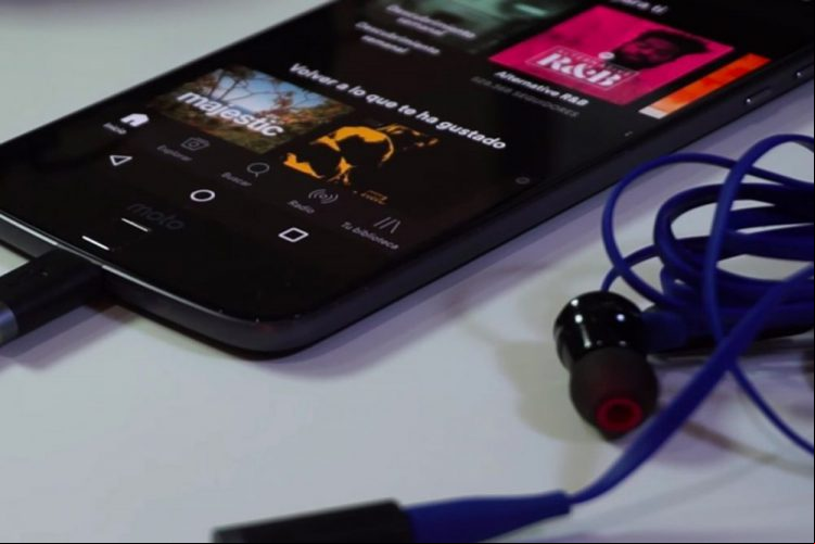 Cómo reducir el uso de datos móviles al transmitir música